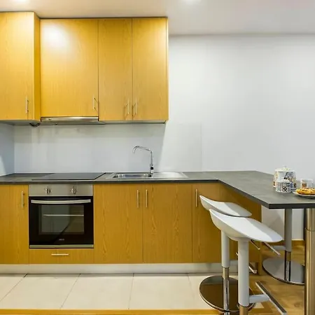 3ºd 24 De Julho Terrace Lissabon